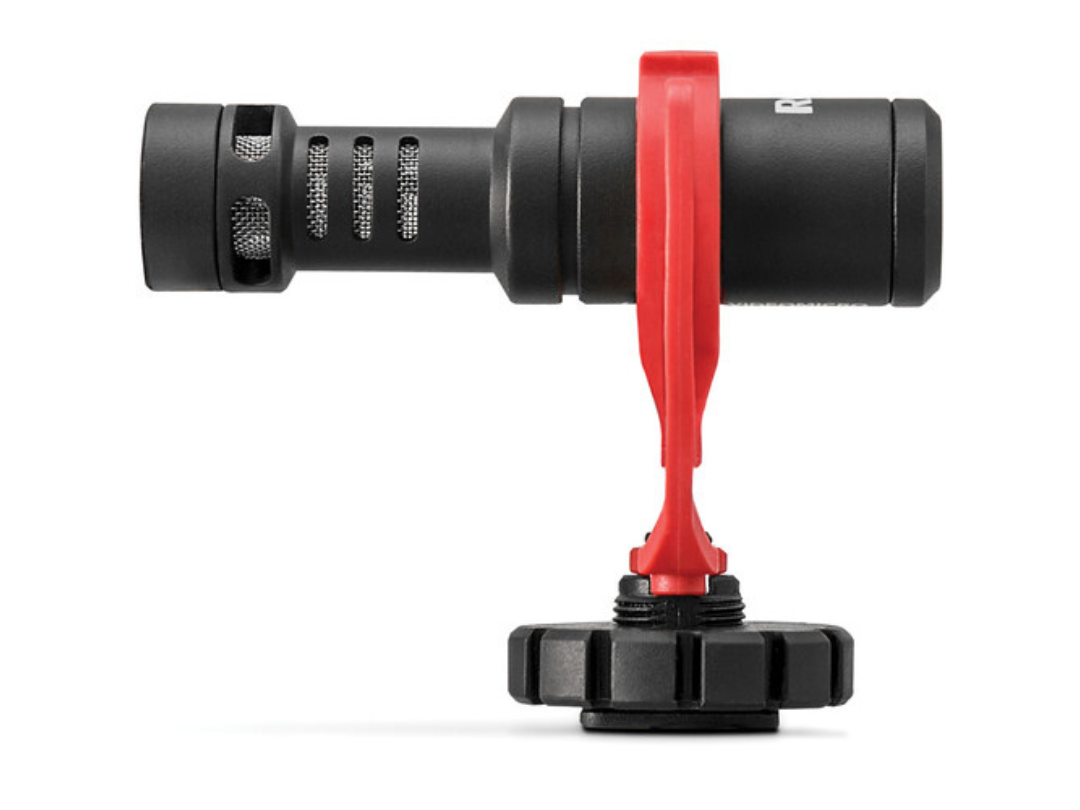 مجموعة RODE Vlogger Kit لصناعة الأفلام العالمية للهواتف الذكية مع منافذ مقاس 3.5 مم مجموعة RODE Vlogger Kit لصناعة الأفلام العالمية للهواتف الذكية مع منافذ مقاس 3.5 مم